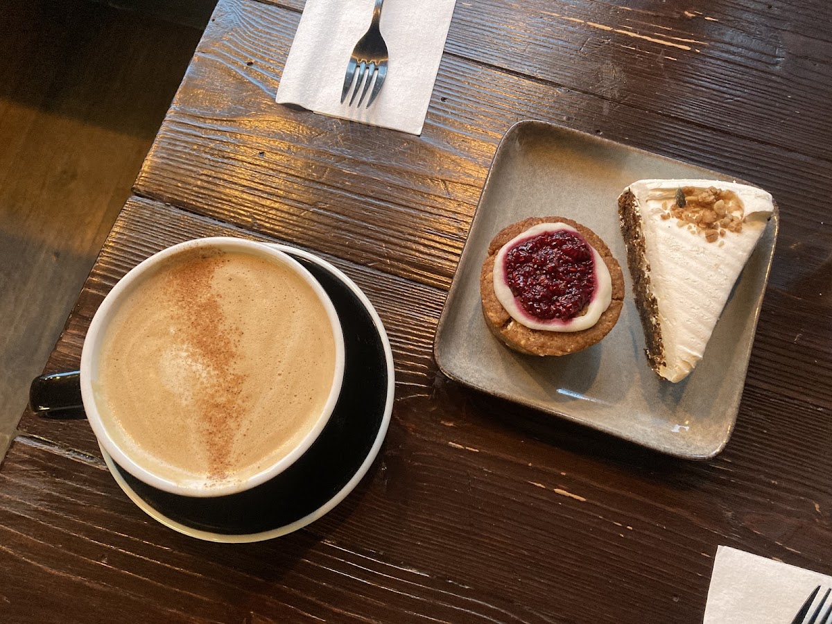 Kembuz Café Photos 2